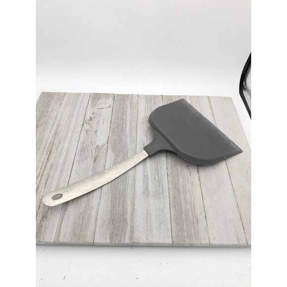 Wilton The Really Big Spatula Solid Wide Turner Flipper Cookie Gray Nylon 12" - Picture 4 of 9